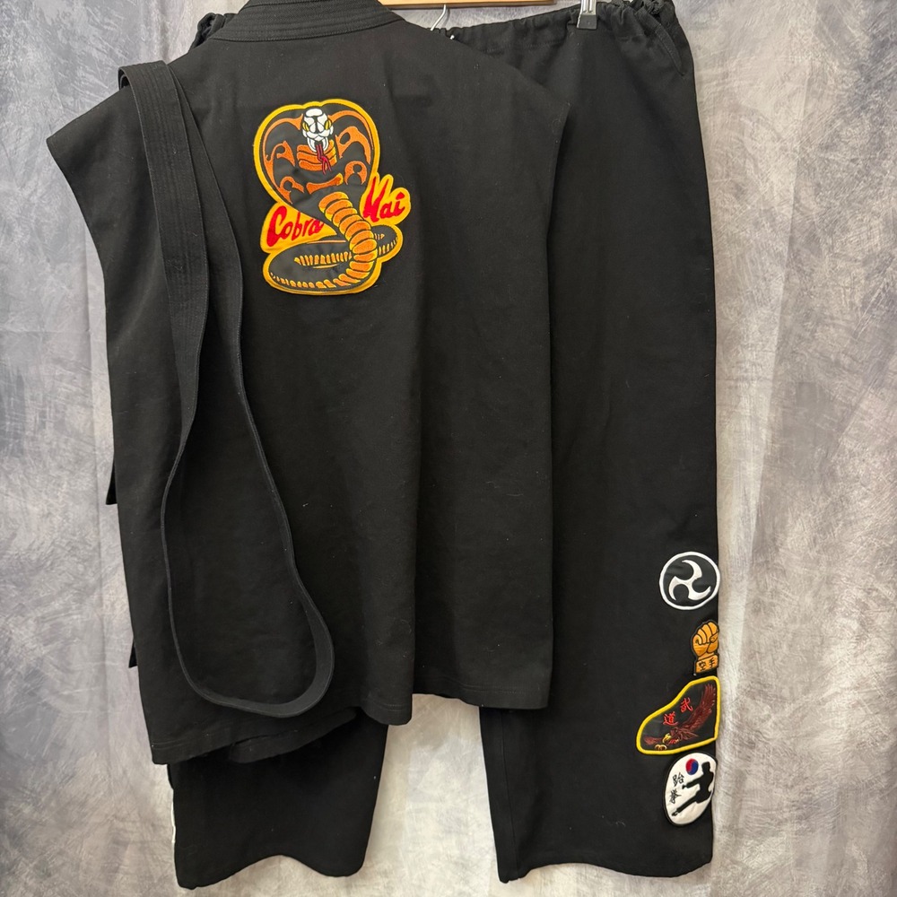 The Karate Kid Cobra Kai Johnny Lawrence Costume Gi Set Black XL 80sTees